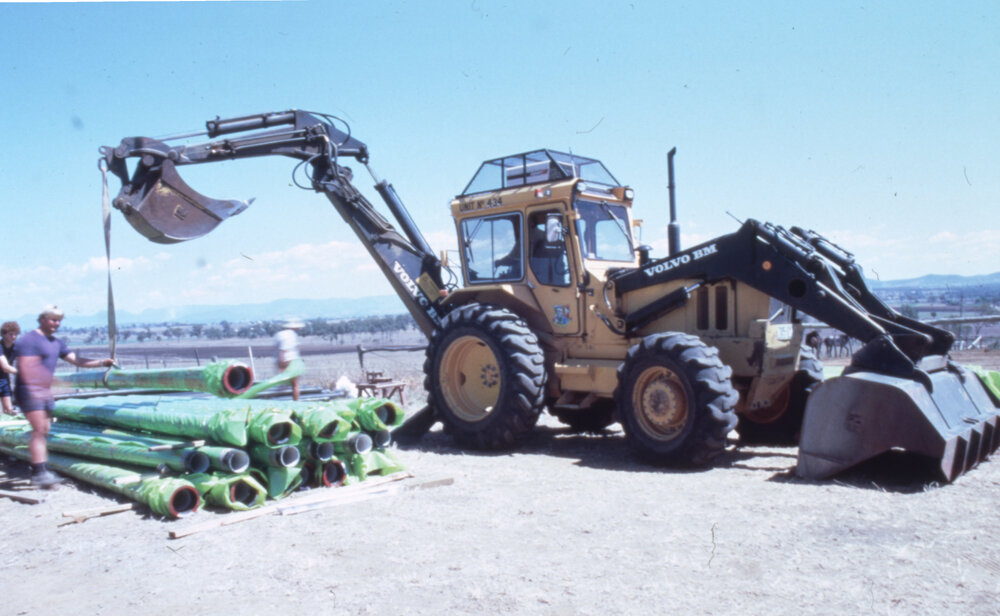 Moreton Shire Council workers installing water pipes, Harrisville, c.1987