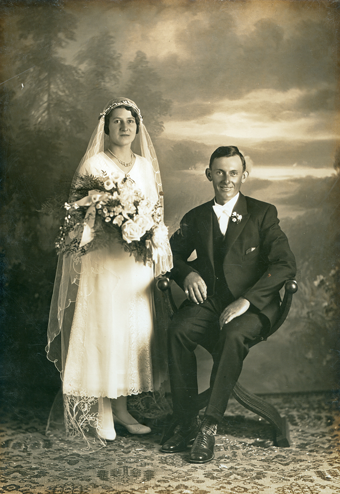 Formal wedding portrait of Carl Frederich and Eva Ida (nee Schimke), Ipswich, 1933