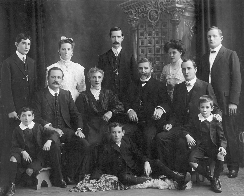 Edmunds family of Blackstone, Ipswich, c.1910