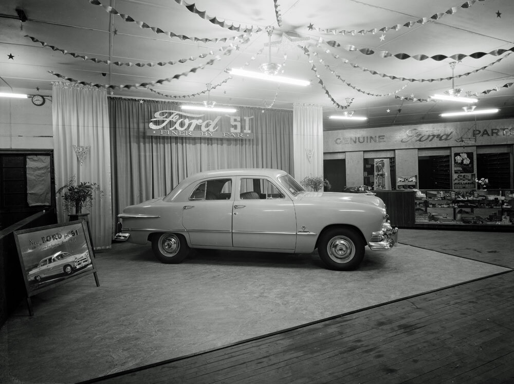 Modern Motors Showroom, corner of Gordon and Brisbane Streets, IPswich, 1951