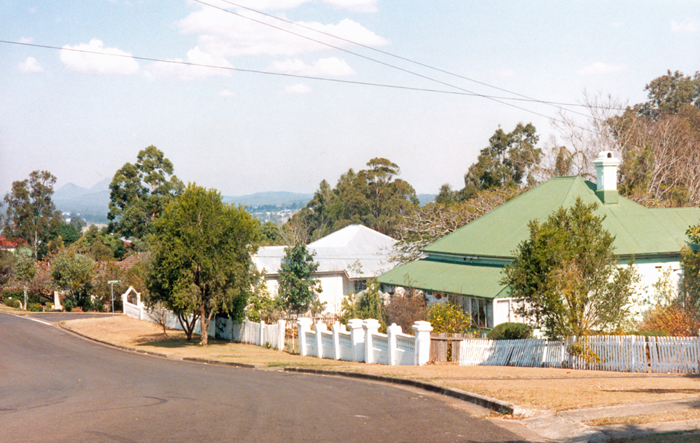 Rowland Terrace streetscape, Coalfalls, Ipswich, 1991