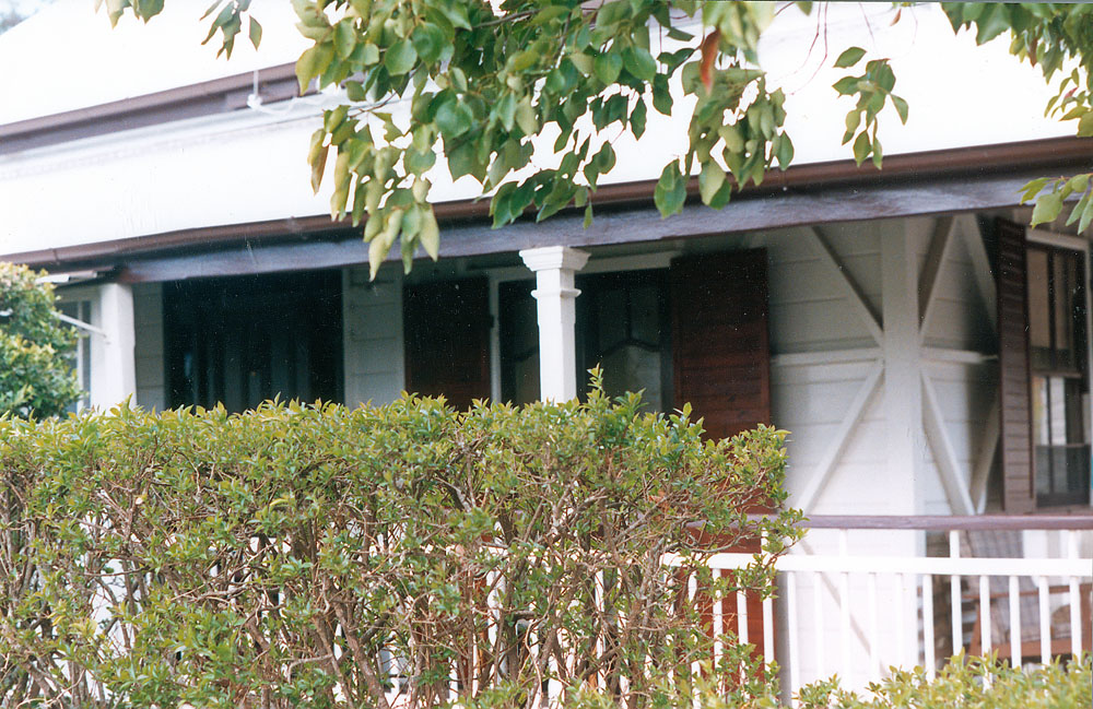 Inglemere, Williams Street, No. 110 detail on veranda, Coalfalls, Ipswich, 1991