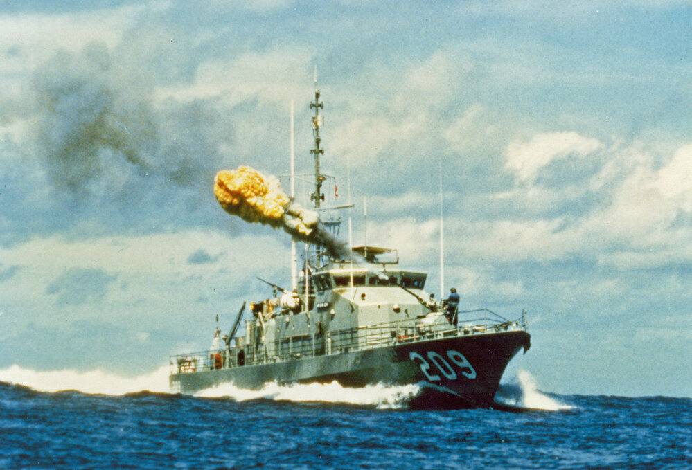 HMAS Ipswich (II), 'Fremantle' Class Patrol Boat, 1982 - 2007