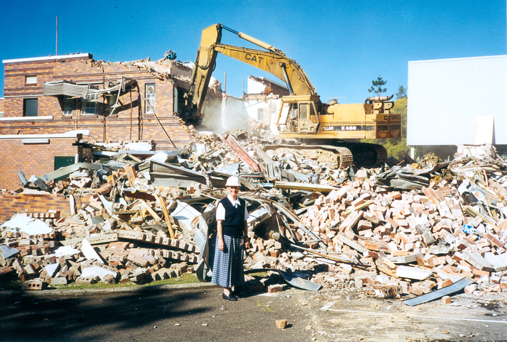 Demolition of Maternity Ward at Ipswich General Hospital, Ipswich, 1999