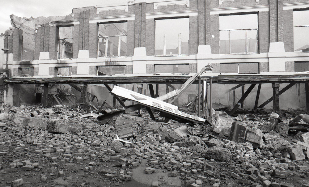 Aftermath of the Reid's (Cribb &amp; Foote) fire, Bell Street, Ipswich, August 1985