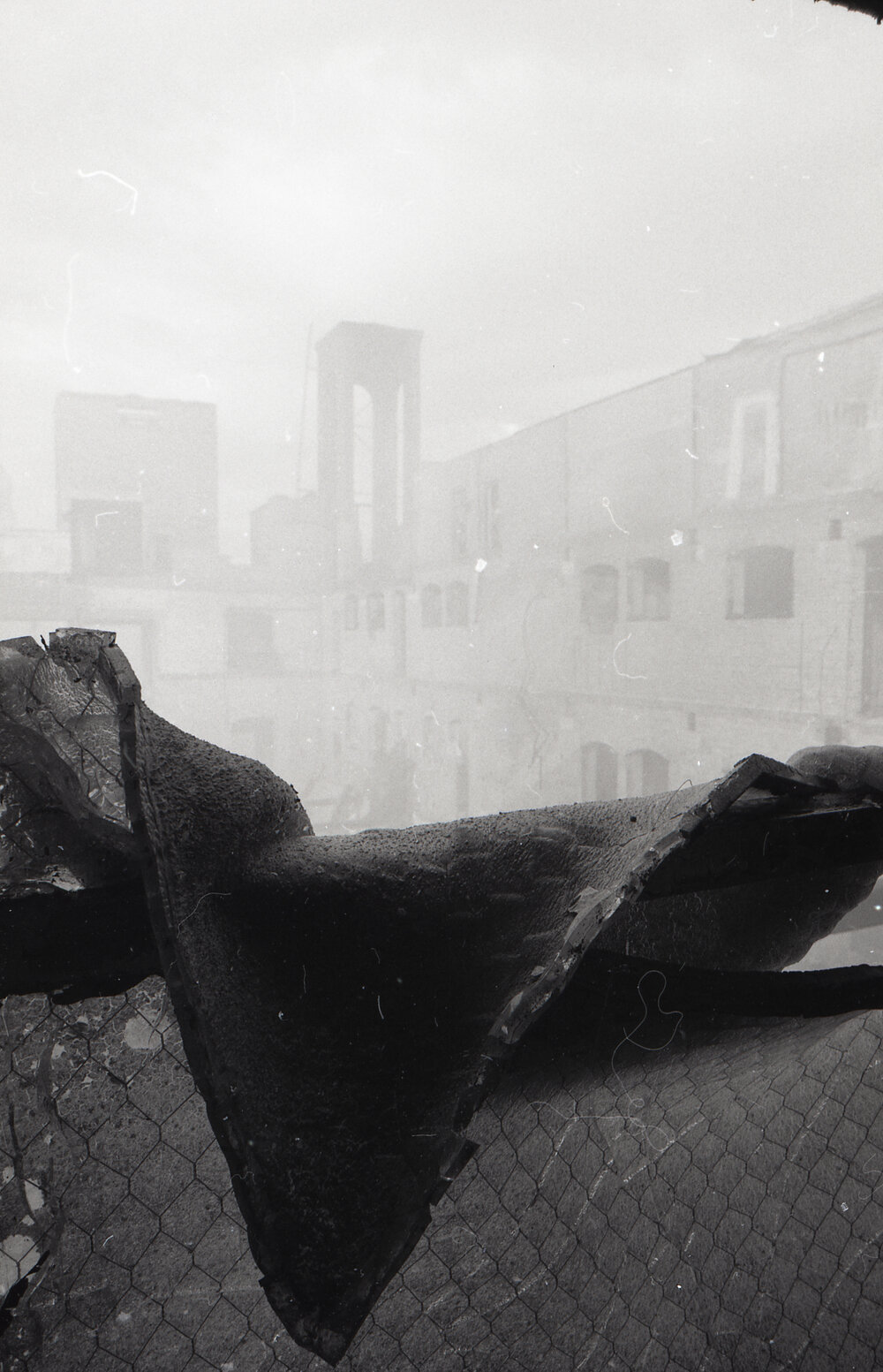 Aftermath of the Reid's (Cribb &amp; Foote) fire, Bell Street, Ipswich, August 1985