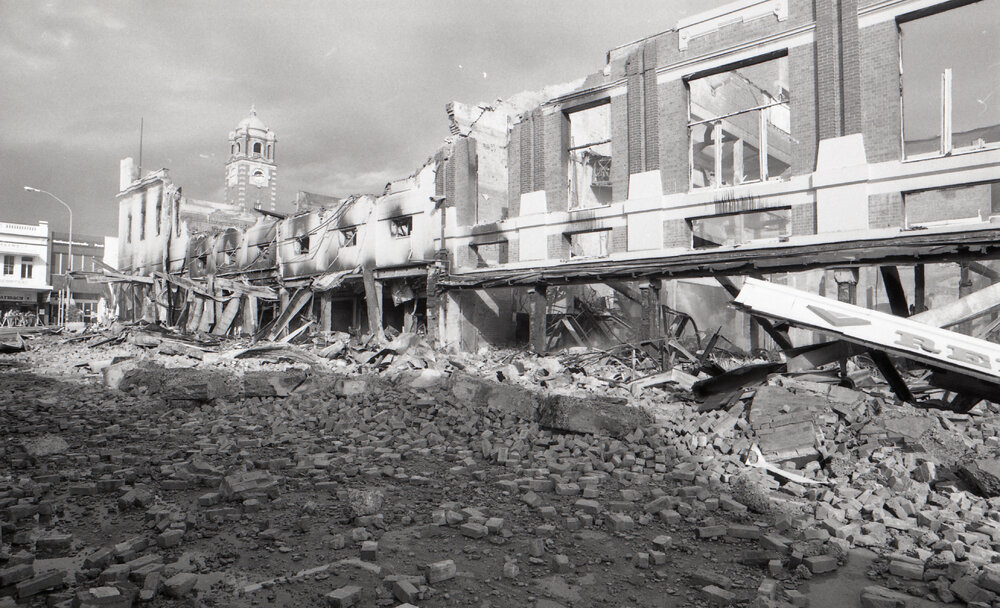 Aftermath of the Reid's (Cribb &amp; Foote) fire, Bell Street, Ipswich, August 1985