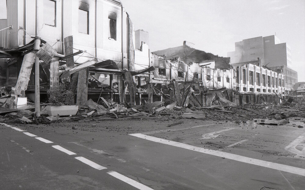 Aftermath of the Reid's (Cribb &amp; Foote) fire, Bell Street, Ipswich, August 1985