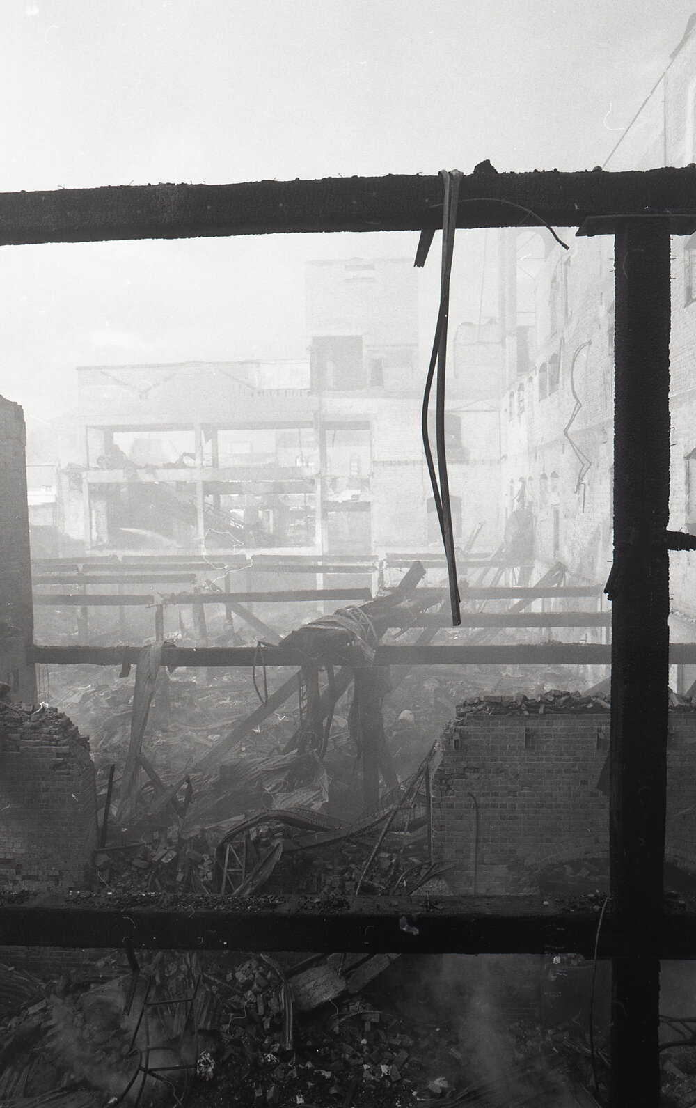 Aftermath of the Reid's (Cribb &amp; Foote) fire, Bell Street, Ipswich, August 1985