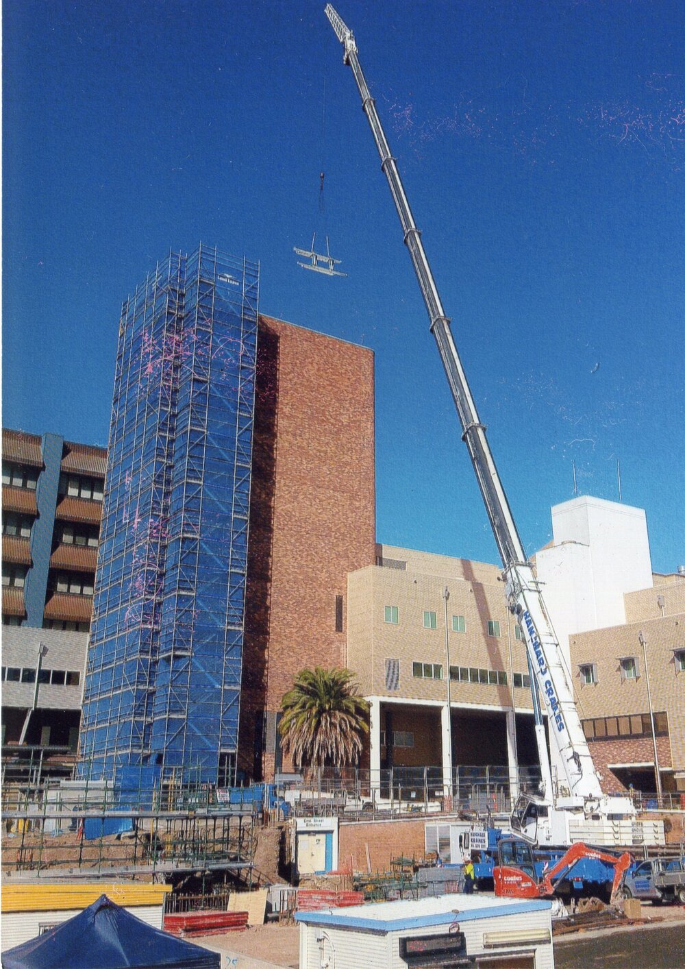 Building of new East Street Block, Ipswich Hospital, 2010
