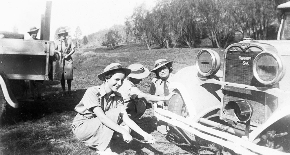 Women's Auxiliary Transport Service members  during a training field day in Ipswich, 1942