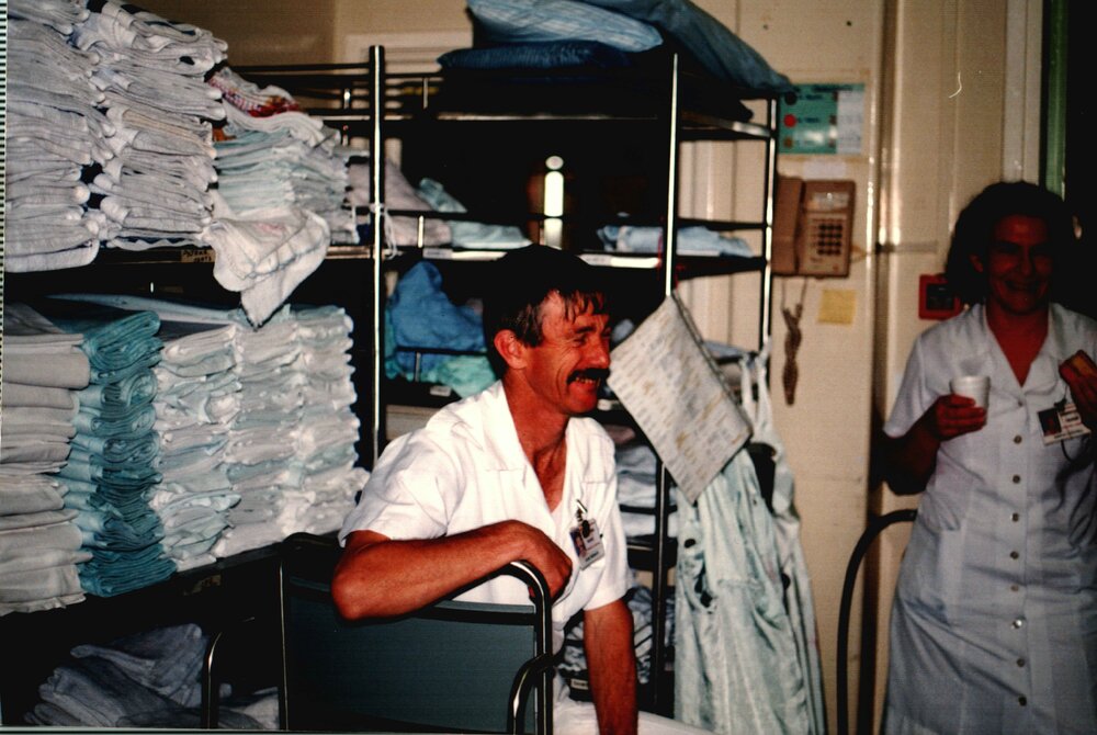 LINEN ROOM AND STAFF,1995
