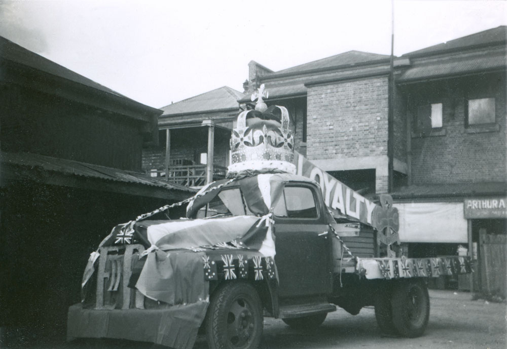 Girl Guide float for Coronation Parade, Ipswich, 1953