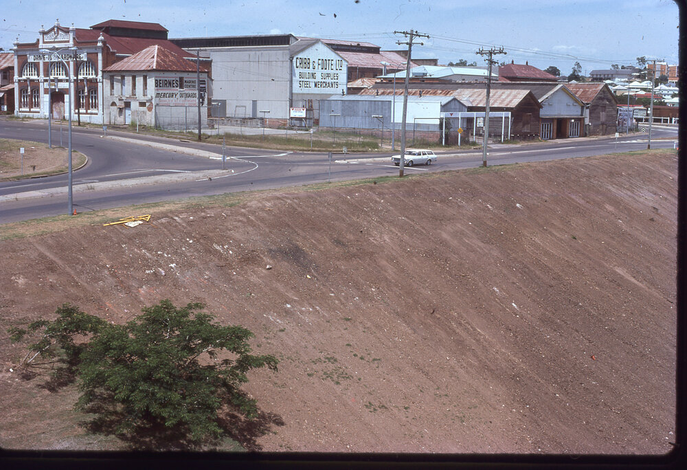 Reid's Hardware (Bell Street) and buildings along Bremer Street, Ipswich, 1977-1978