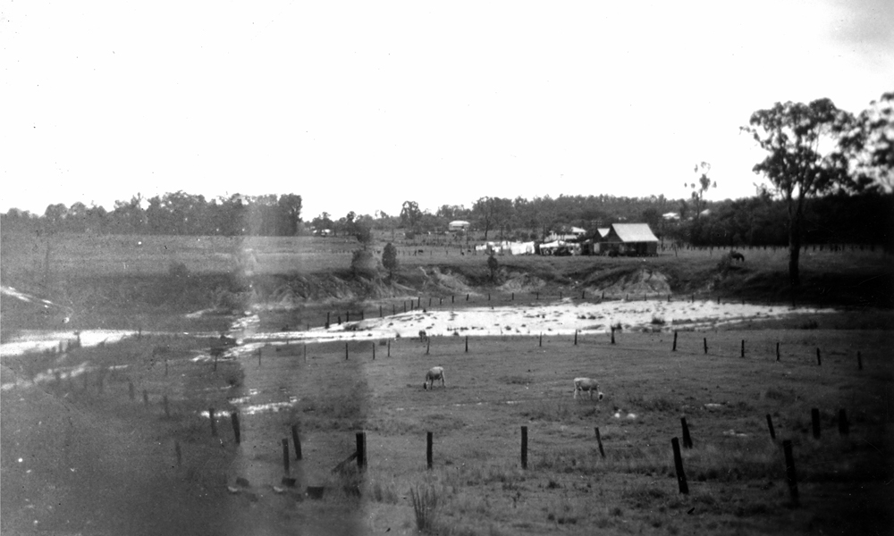 Mi Hi Creek in flood, Brassall, Ipswich, late 1930s