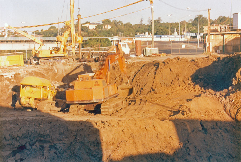 Construction in the CBD, Ipswich, c.1987