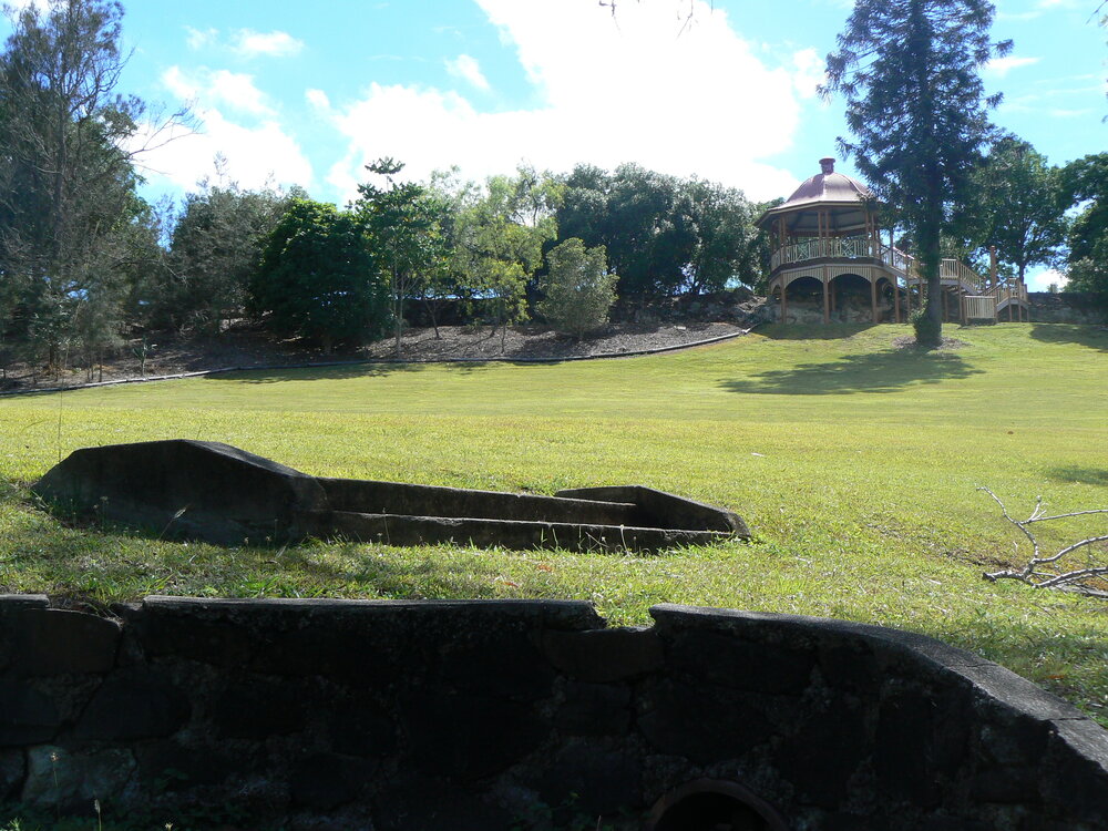 Hillslope in Queens Park, 2012