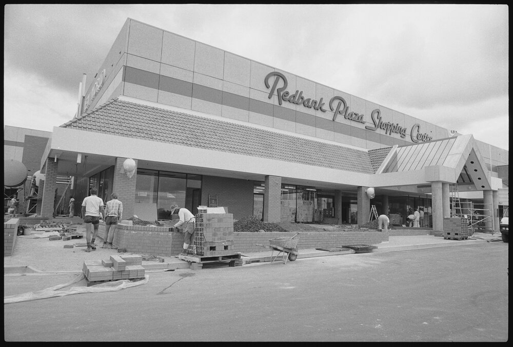Redbank Plaza Shopping Centre under construction, Redbank, August 1985