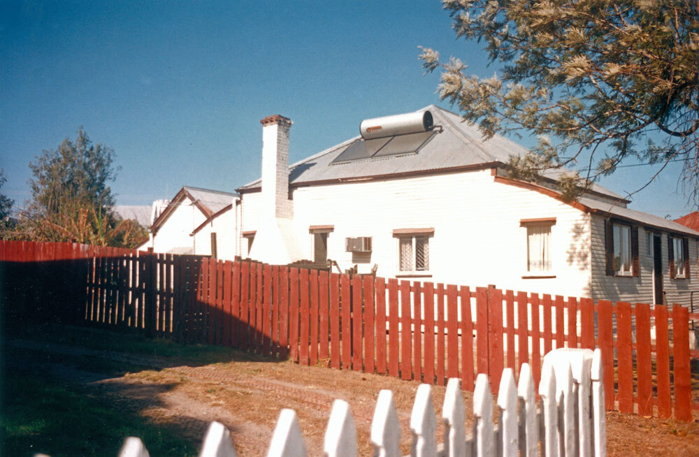 Burnett Street, no.17, Sadliers Crossing, Ipswich, 1991