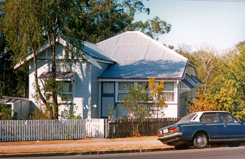 Burnett Street, no. 27, Sadliers Crossing, Ipswich, 1991