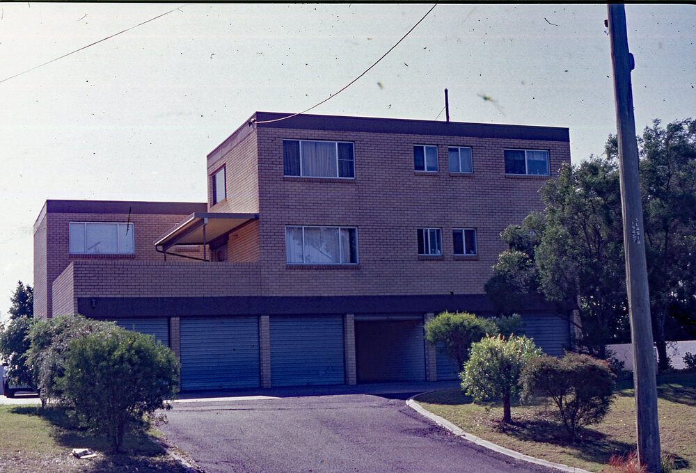 Unidentified building, c.1992