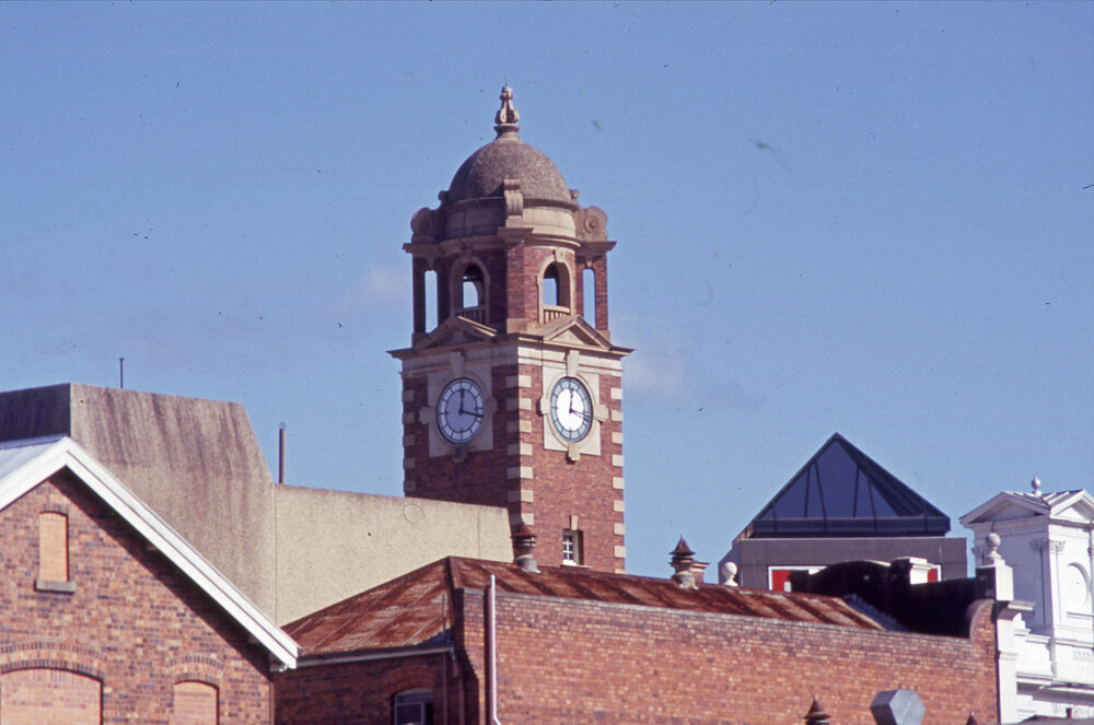 Ipswich Post Office clock, c.1992