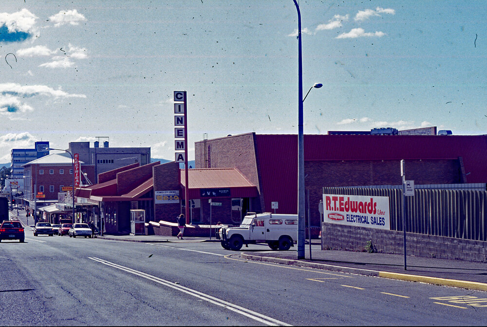Streetscape East Street, c.1992