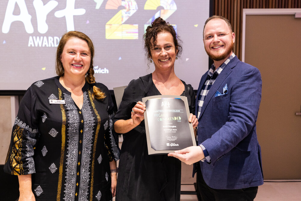 Mayor Teresa Harding with artist Kate Douglas and Councillor Andrew Fechner at the Ipswich Art Awards, 2022