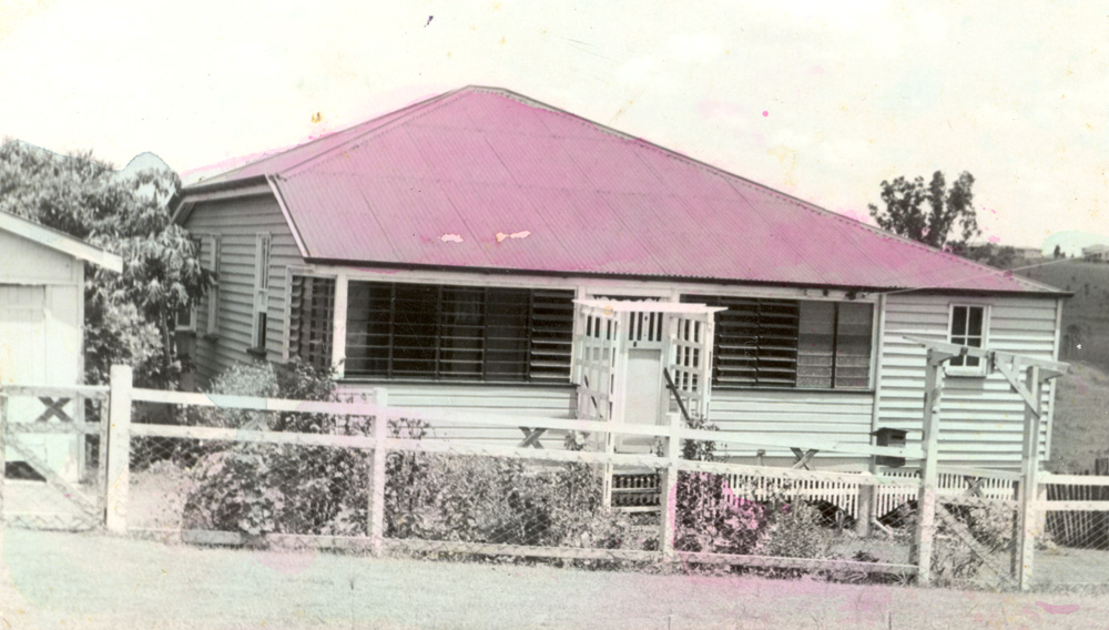 Tiger Street, Sadliers Crossing, Ipswich, 1950s