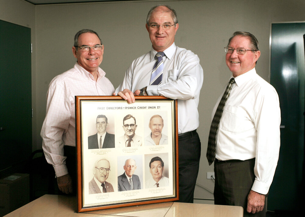 Queenslander Credit Union merger with Discovery Credit Union, Ipswich, June 2007