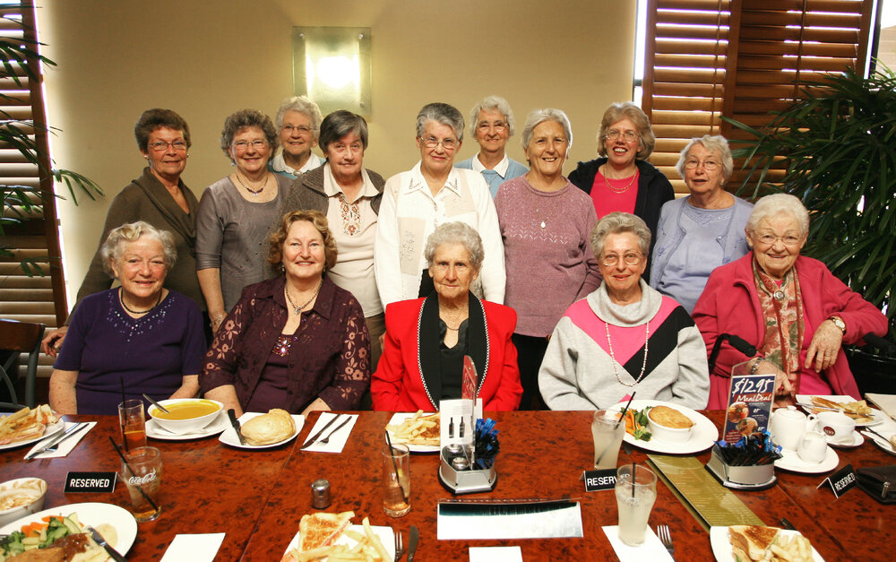 Silkstone State School Committee reunion lunch, Plantations, Booval, Ipswich, July 2007