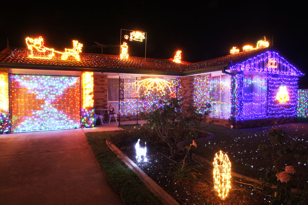 Best Neighbourhood QT Christmas Lights Competition winners from Newstead Court, no.7, Redbank Plains, Ipswich, December 2009