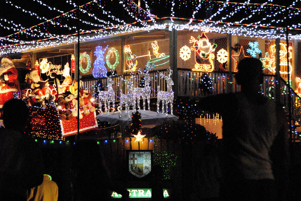 Unidentified house with Christmas lights, Corinda, Brisbane, January 2009
