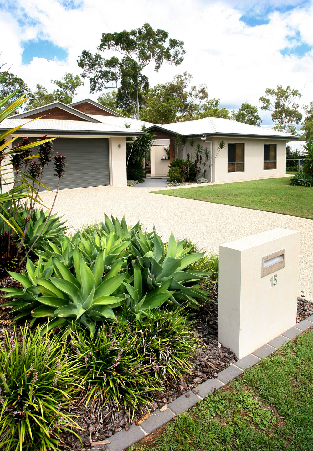 Richdale Court, no. 15, Deebing Heights, Ipswich, February 2010