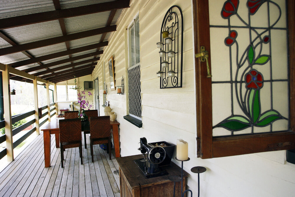 Brisbane Valley Highway, no. 297, Pine Mountain, Ipswich, November 2010