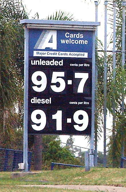 Ampol service station, Warwick Road, Ipswich, May 2004