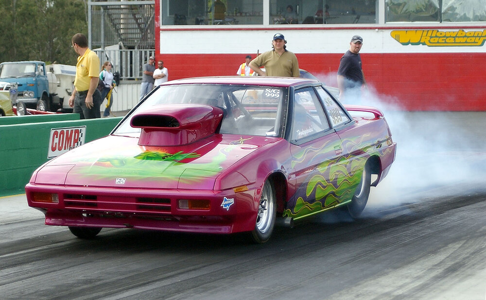 Drag racing at Willowbank Raceway, Ipswich, June 2004