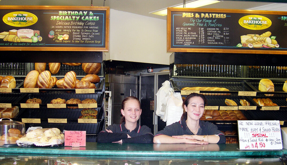 Jasmin Lette and Joanne Dam at Fig Tree Bakery at Forest Lake Village, Ipswich, June 2004