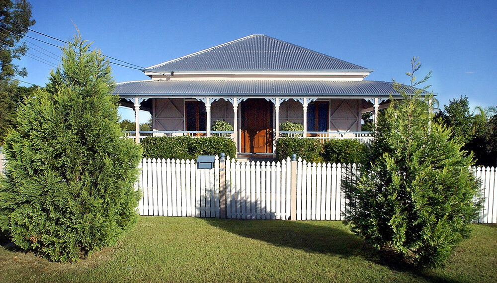 Unidentified house, Ipswich, June 2004 