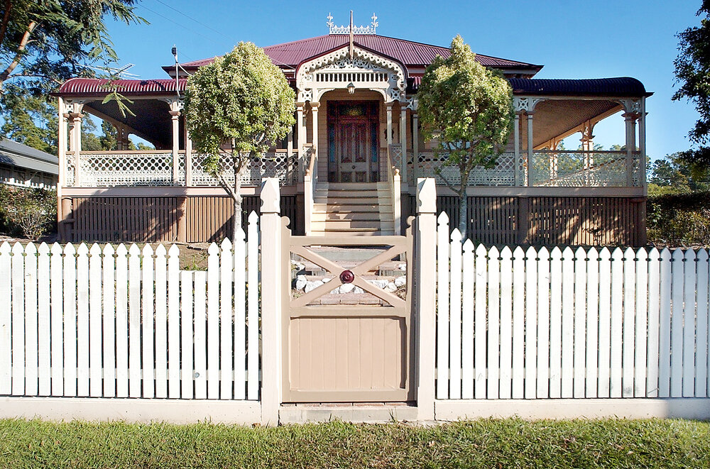Unidentified house on Quarry Street, Ipswich, July 2004 