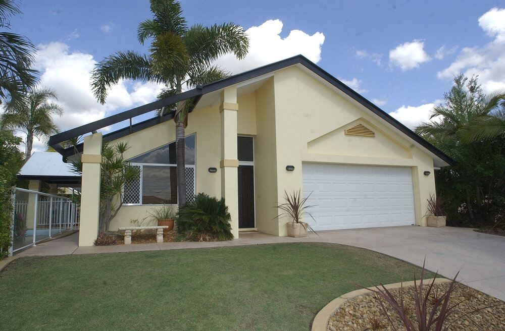 Sandlewood Drive no. 30, Yamanto, Ipswich, August 2004
