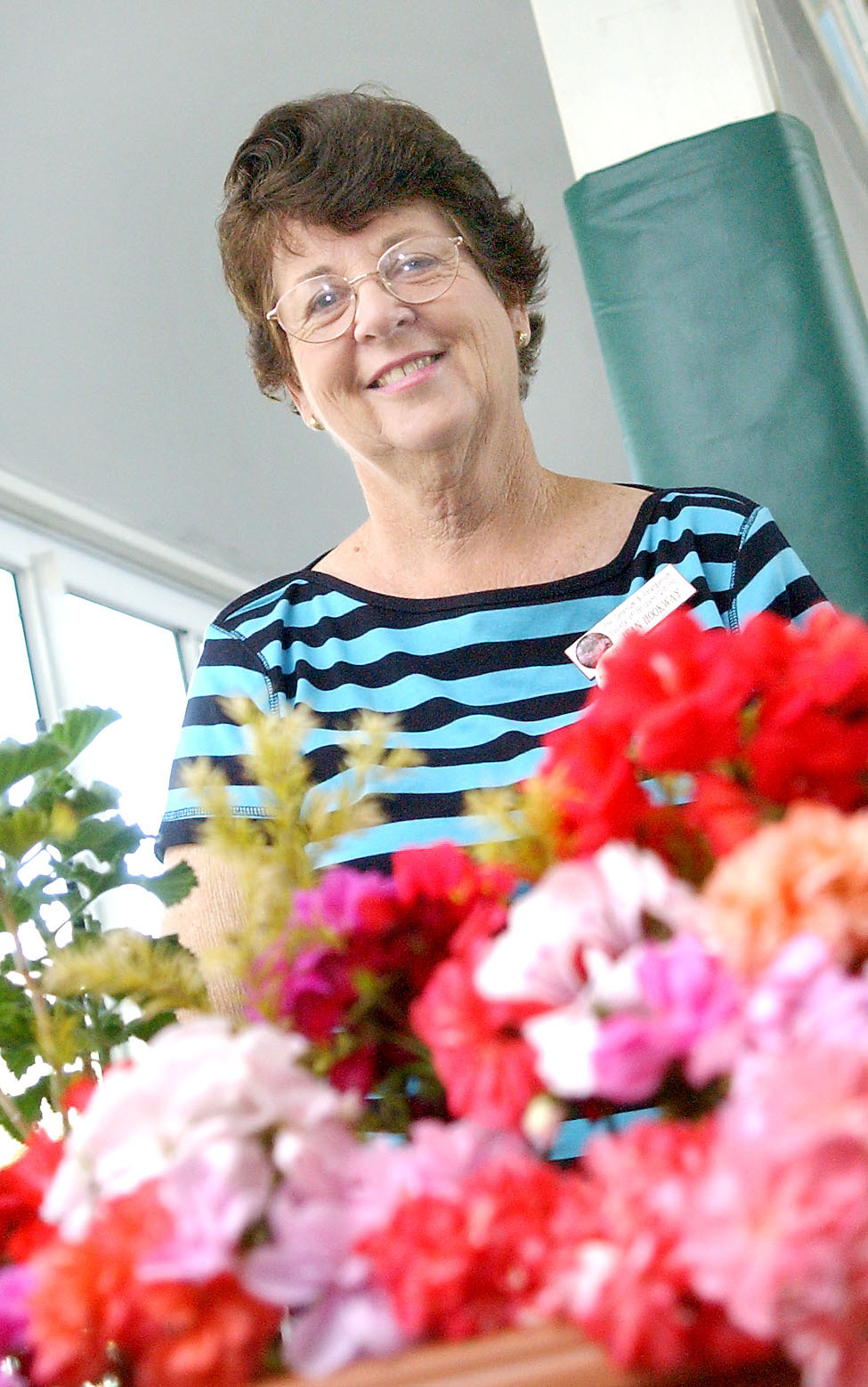 Jean Hookway of the Brisbane Geranium Society and Glebe Garden Club at the Glebe Rd Home Gardener's Expo, Ipswich, August 2004 