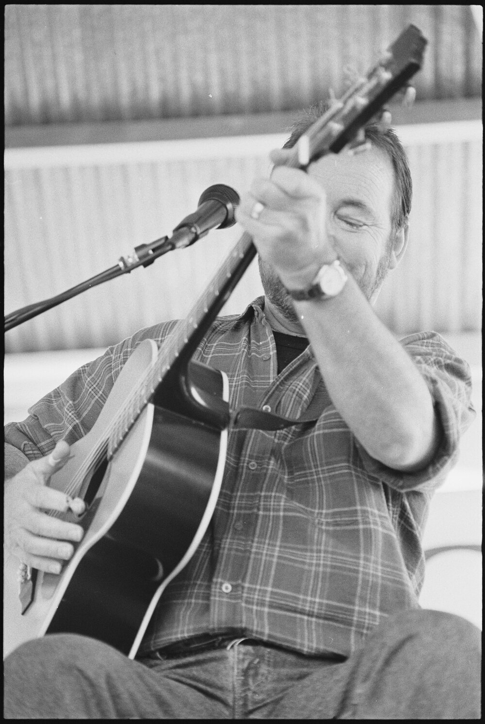 John Williamson performing under the rotunda, Ipswich Mall, Friday 19th August 1994