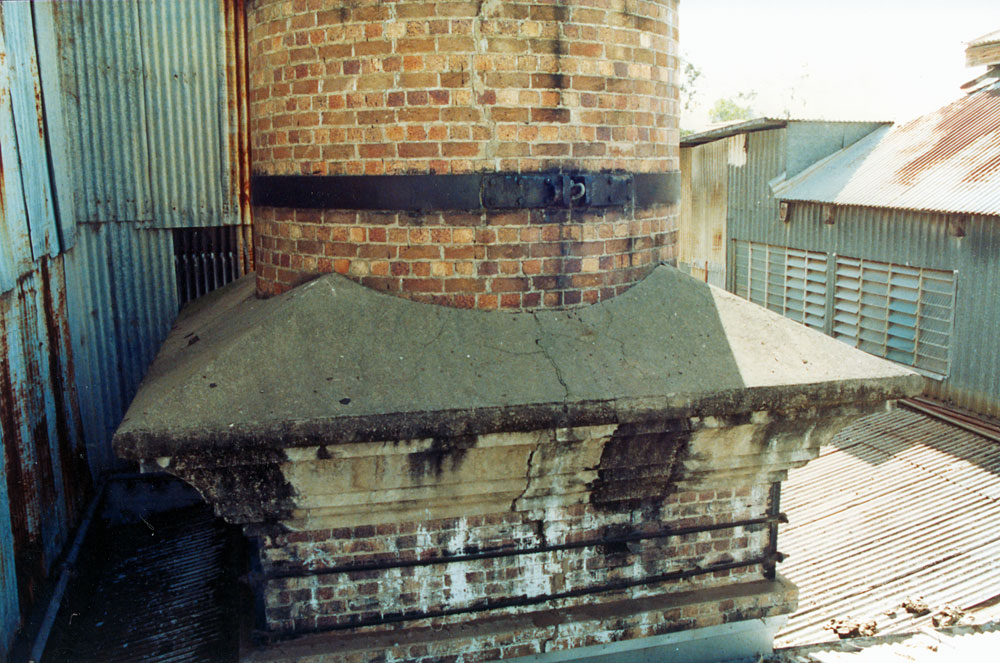Chimney on site of old Redbank Meatworks, 45 River Road, Redbank, Ipswich, 1991