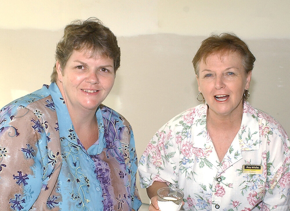 Fran Bousen and Audrey Amato at the women's business breakfast, Ipswich, 19th January 2005 