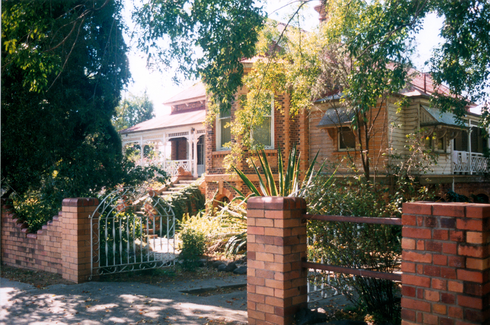 Dorrington, 88 Chermside Road, East Ipswich, 1991