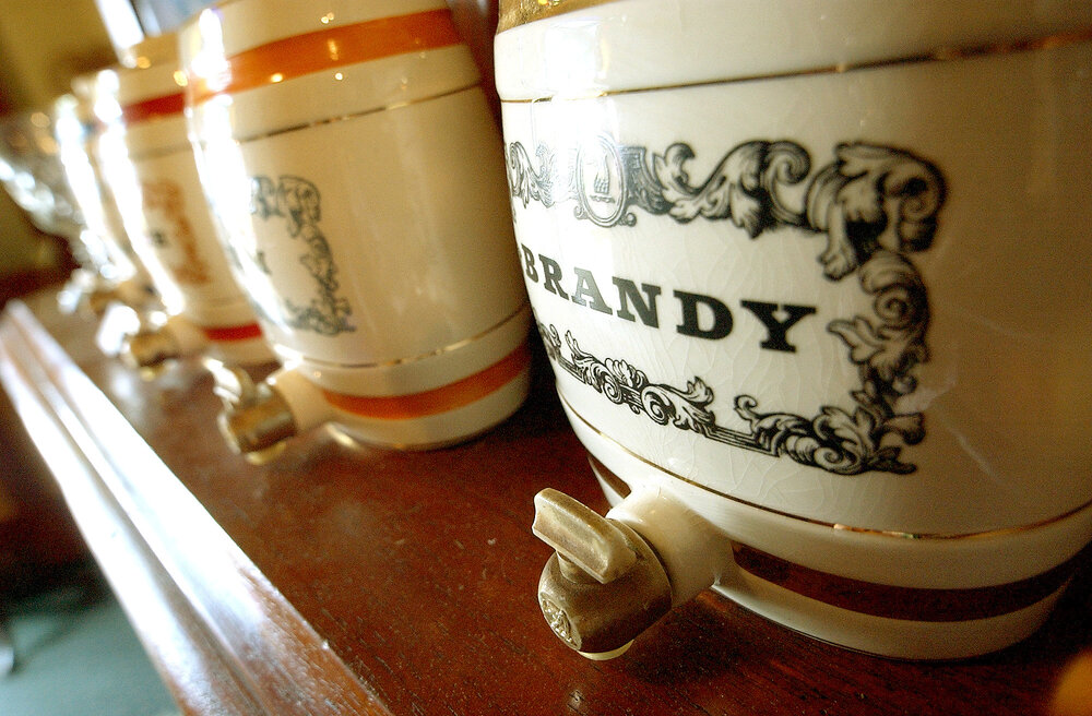Carnegie Antique Store, Ipswich, 12th February 2005