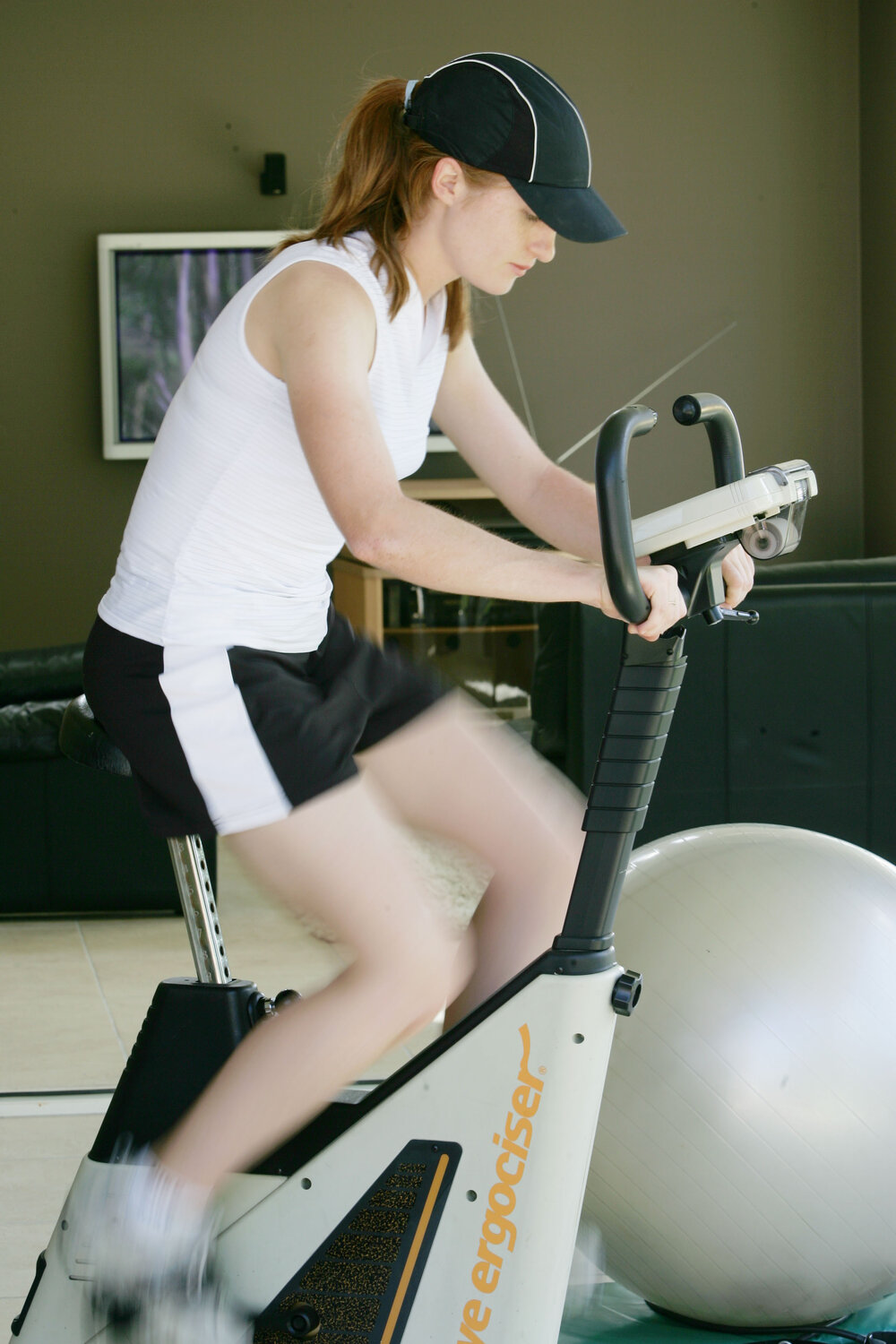 Lisa Purcell exercising, Springfield, 15th February 2005