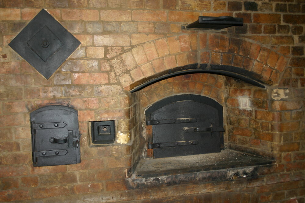 Former Halley's Bakery oven now at the Bakehouse Steakhouse, Woodend, Ipswich, c.2005
