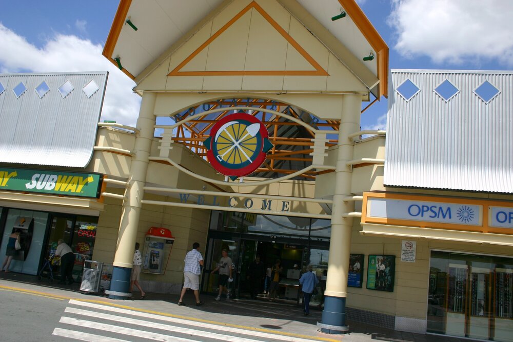 Western entry to Booval Fair Shopping Centre, Booval, Ipswich, 2006